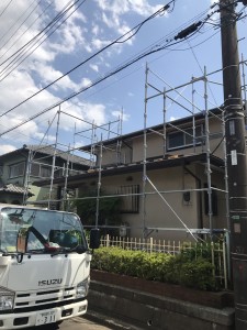 先日施工した現場です。狭山市 戸建て足場仮設工事