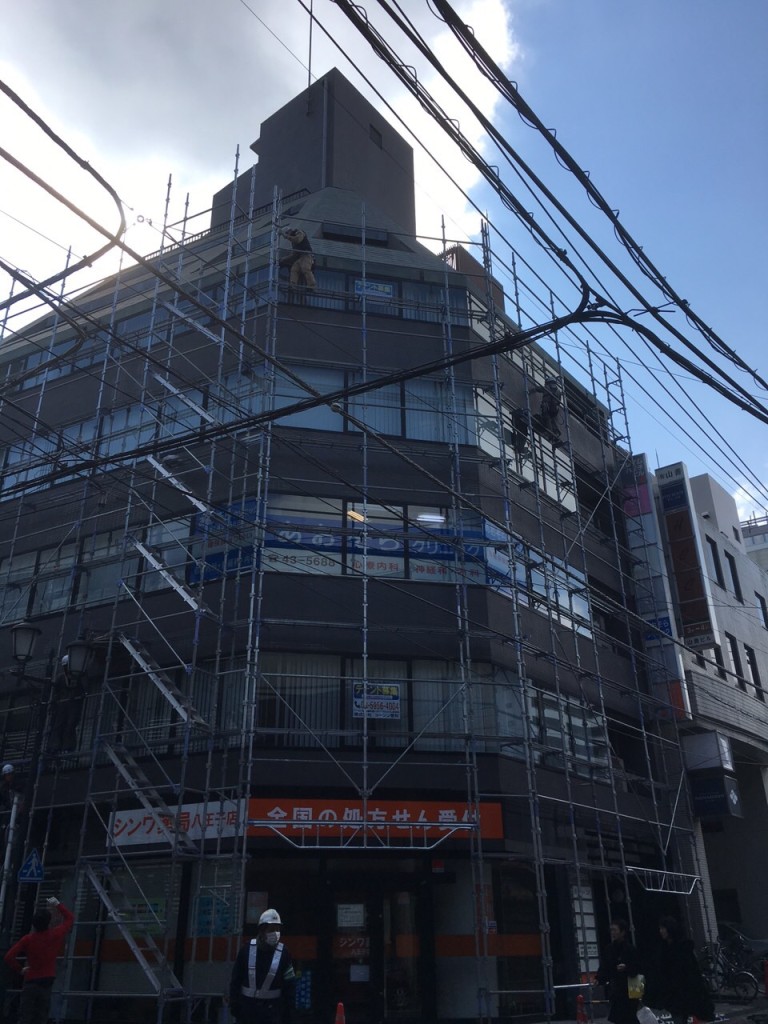 八王子市　3月物件　部分足場　350㎡